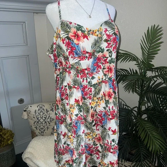 NWT New Look Multicolor Floral Tropical Dress - Picture 2 of 10